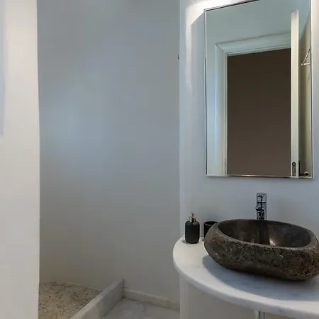 Mykonos Divino 투를로스