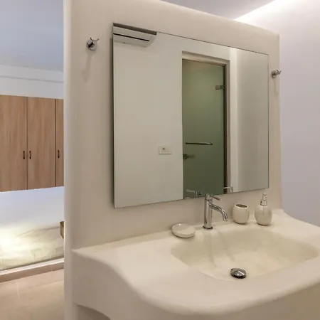 Mykonos Divino * Τούρλος