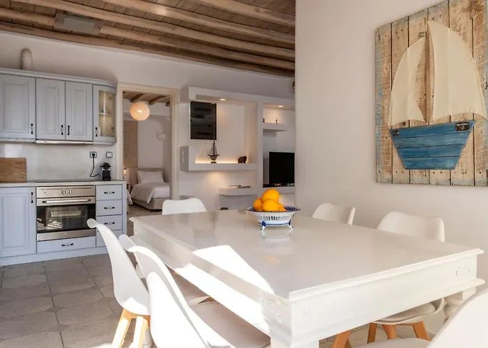 Mykonos Divino Tourlos